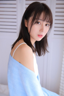 强行挺进朋友漂亮的娇妻